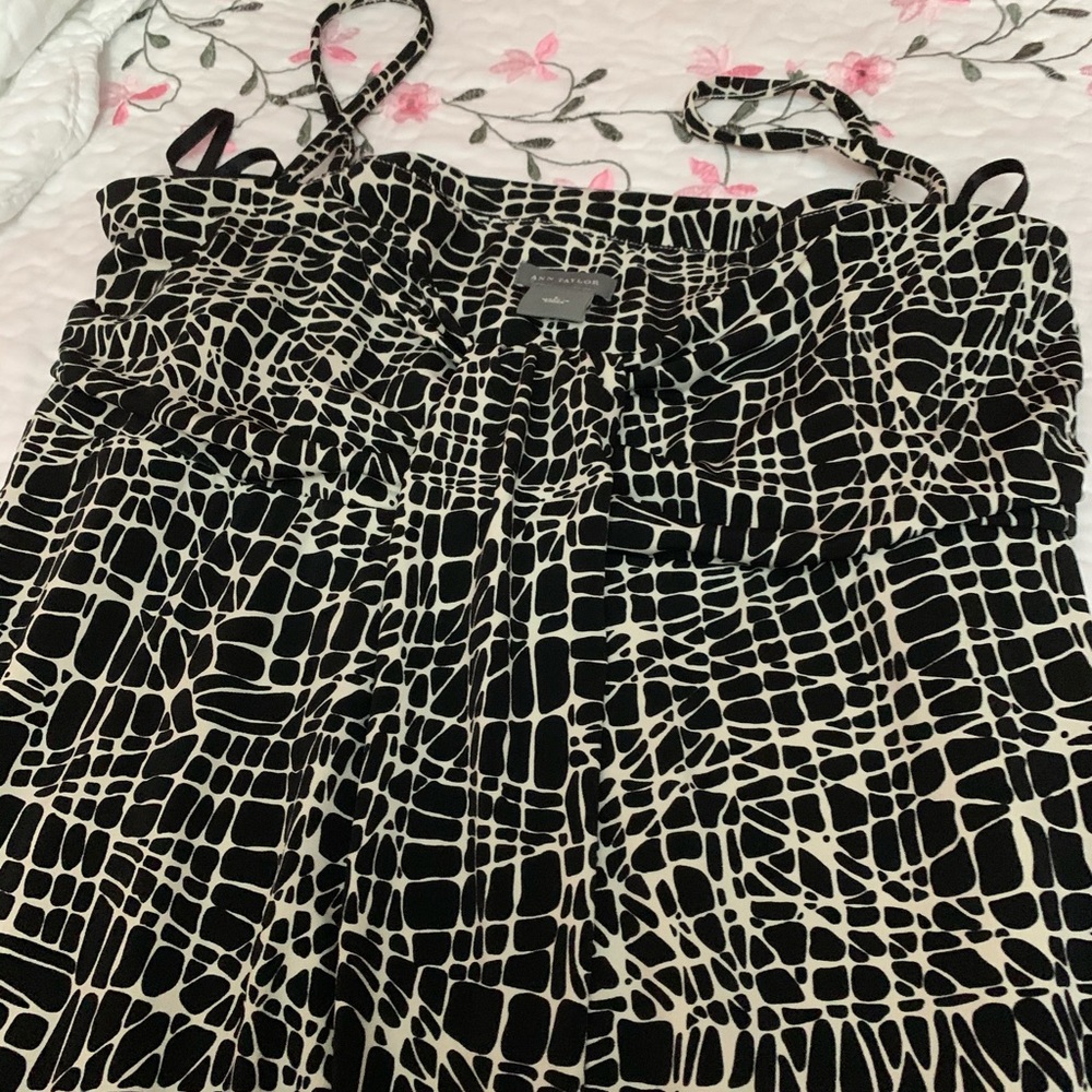 Women’s dress